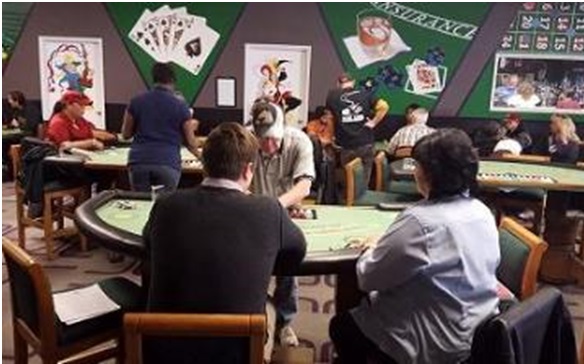 Live dealer casino schools